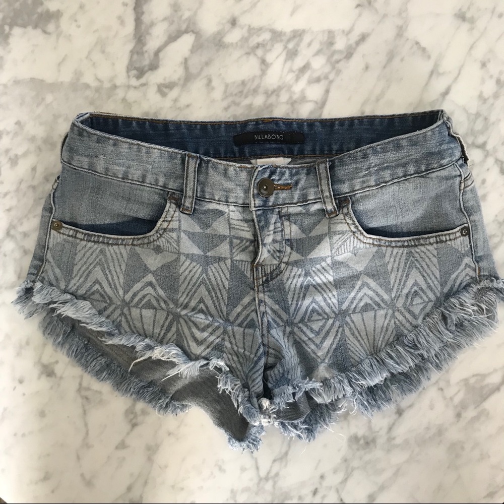 Billabong Denim Cut Offs Perfect for SUMMER